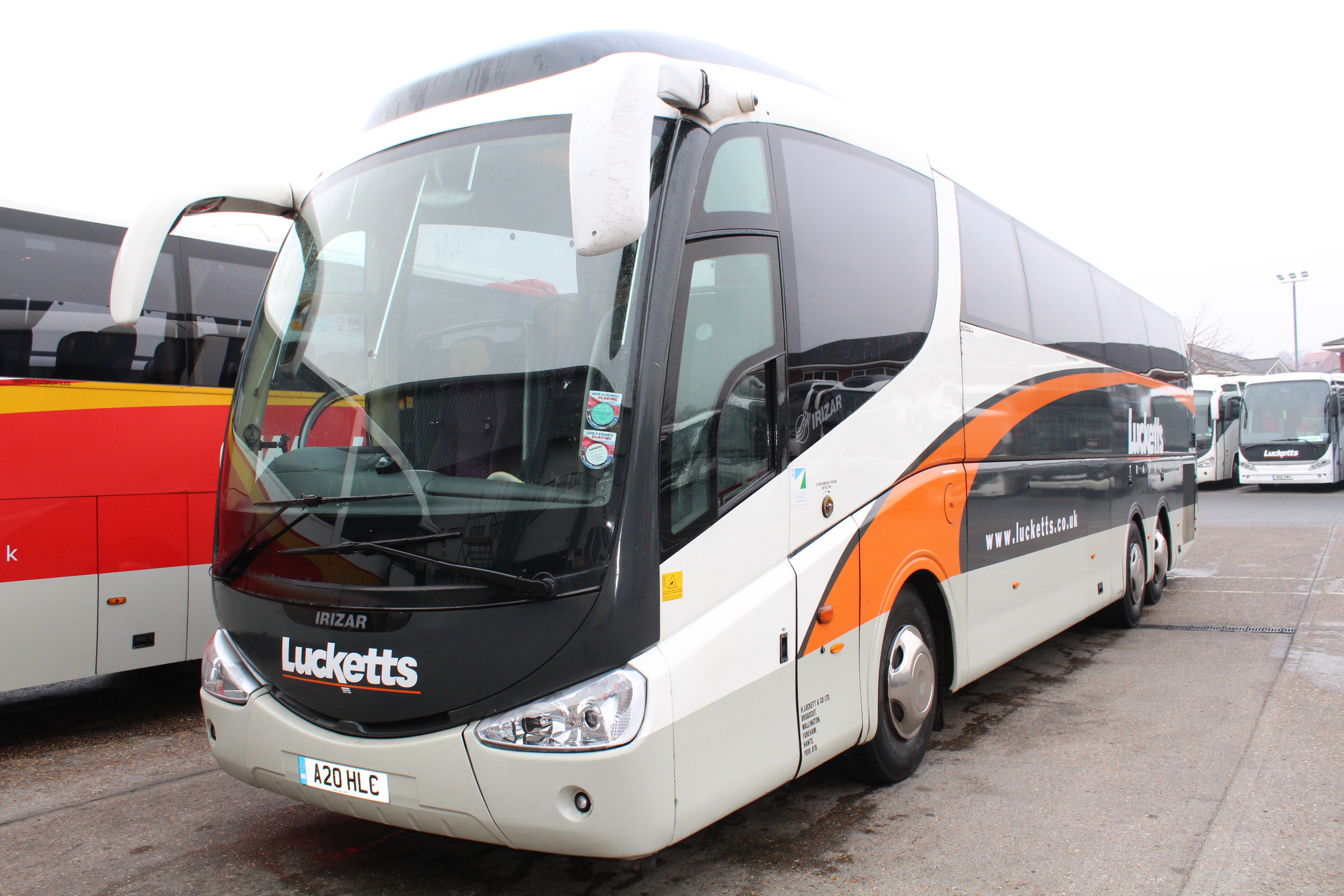 08 SCANIA K420 IRIZAR PB 49 SEAT LEZ - Hills Coaches