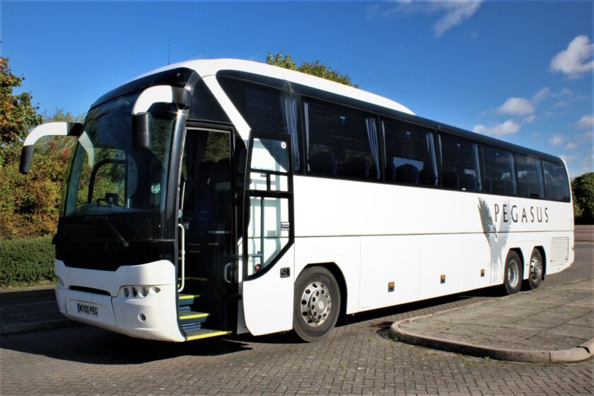 2011 NEOPLAN TOURLINER EEV 61 SEATS - Hills Coaches